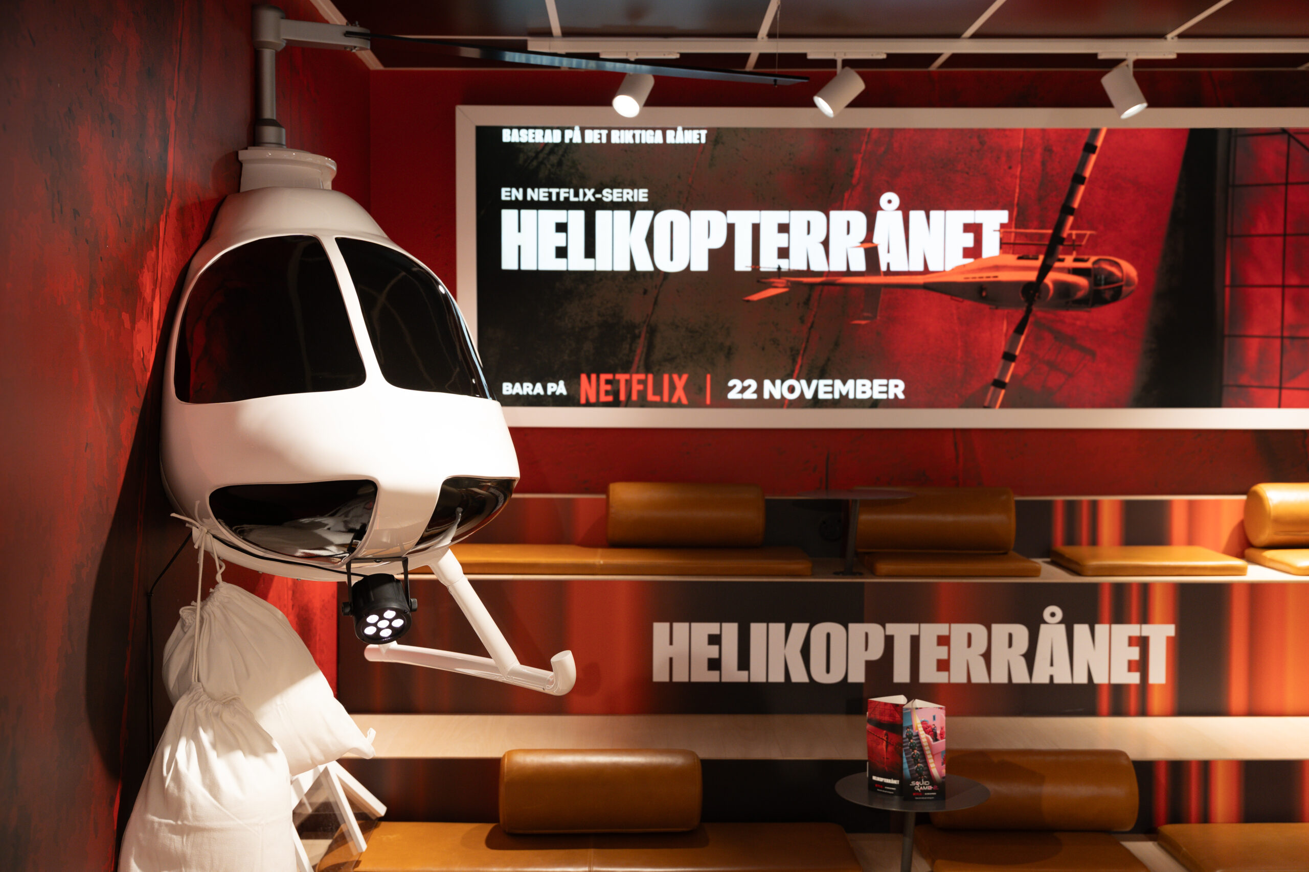 NETFLIX_-25