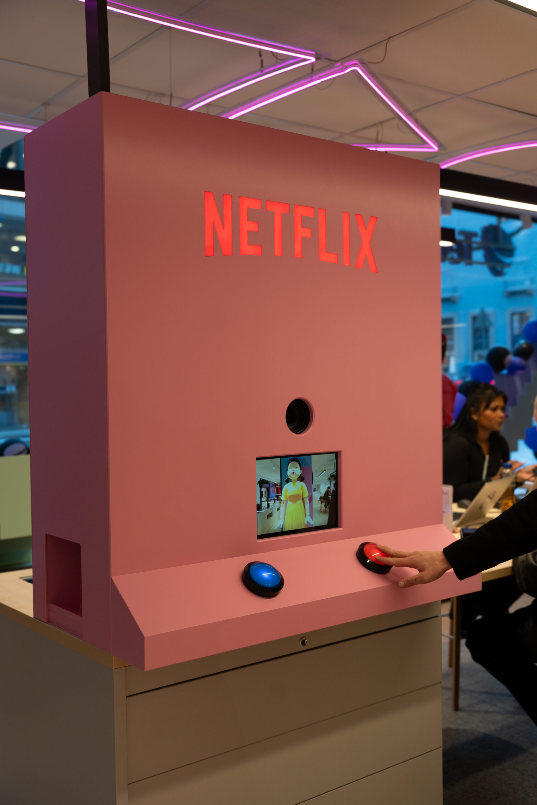 NETFLIX_-31