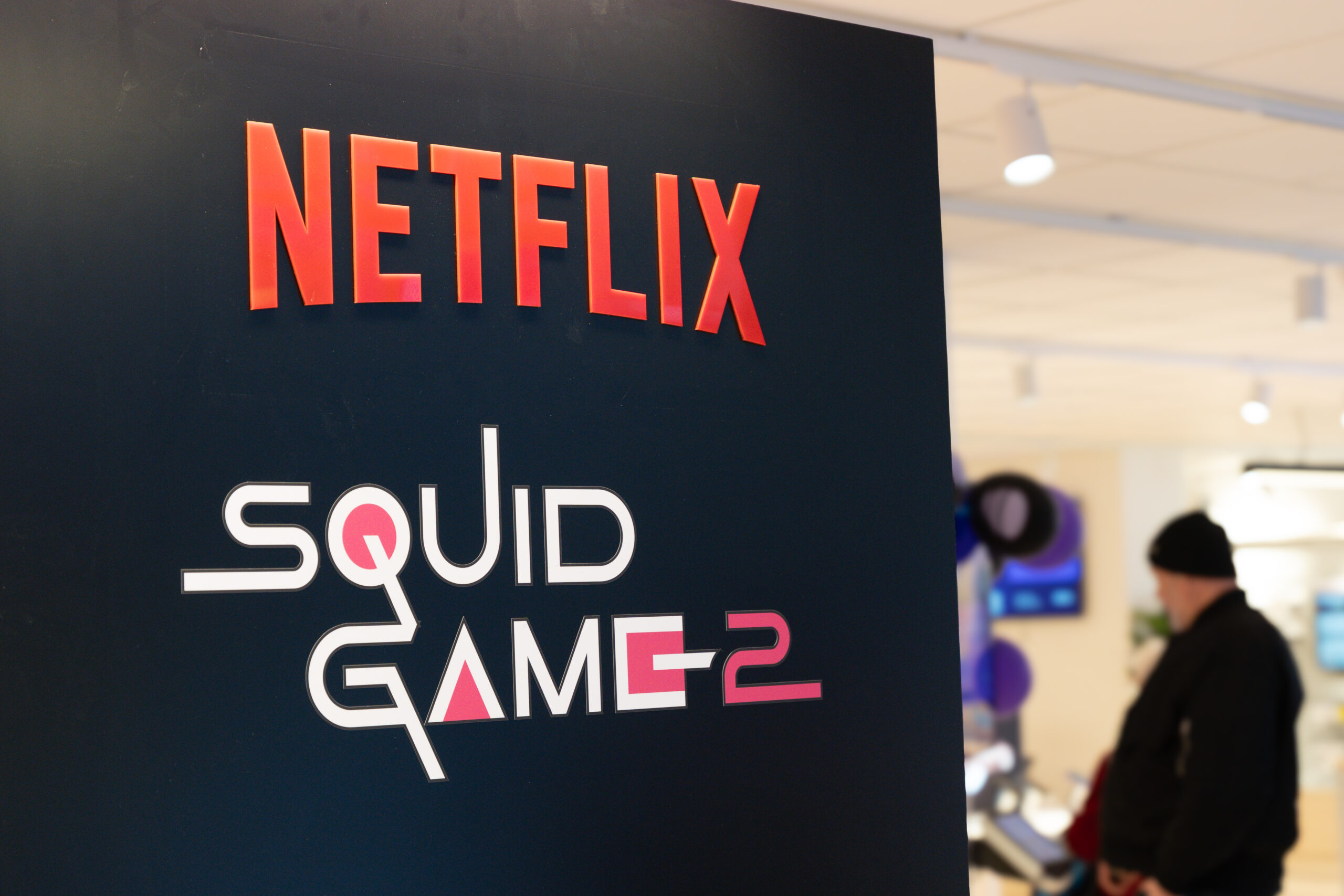 NETFLIX_-33