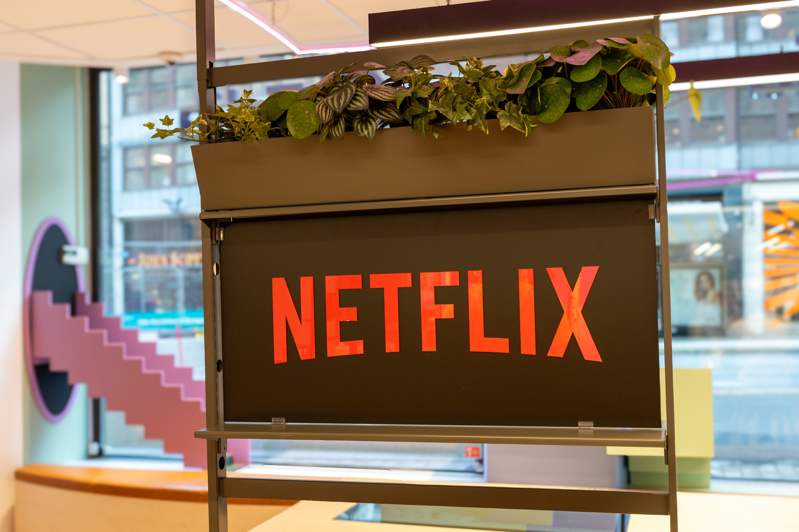 NETFLIX_-4